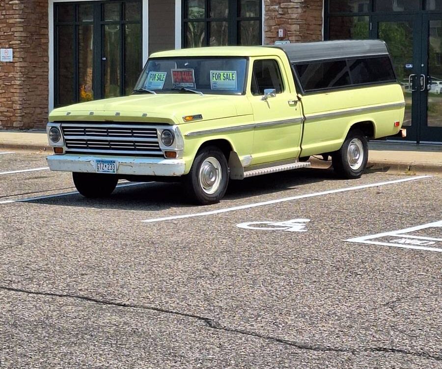 Ford-F-100-pickup-1968-6