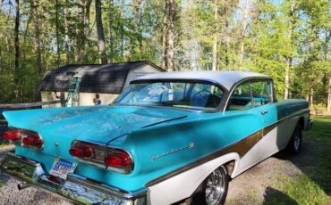 Ford-Fairlane-500-1958-2