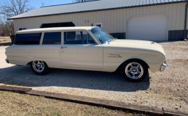 Ford-Falcon-wagon-1963