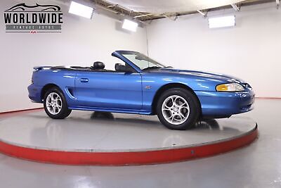 Ford-MUSTANG-GT-CONVERTIBLE-1994-1