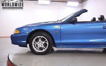 Ford-MUSTANG-GT-CONVERTIBLE-1994-11