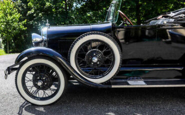 Ford-Model-A-Cabriolet-1928-4