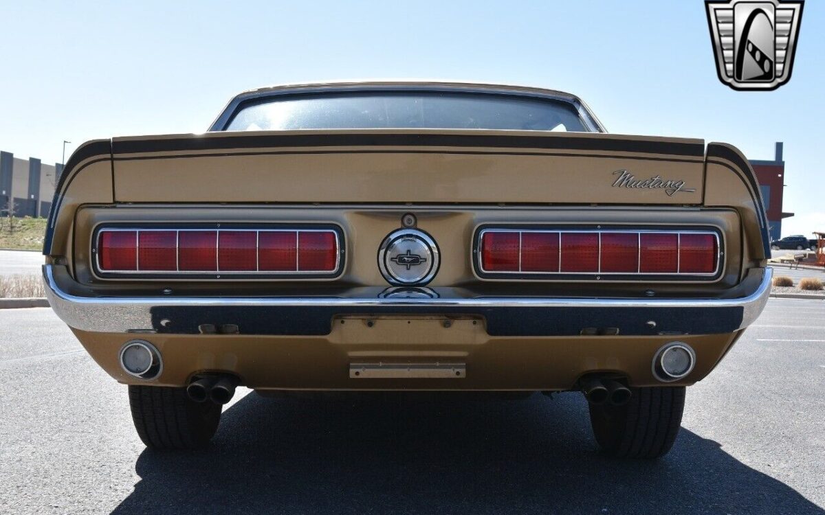 Ford-Mustang-1968-5