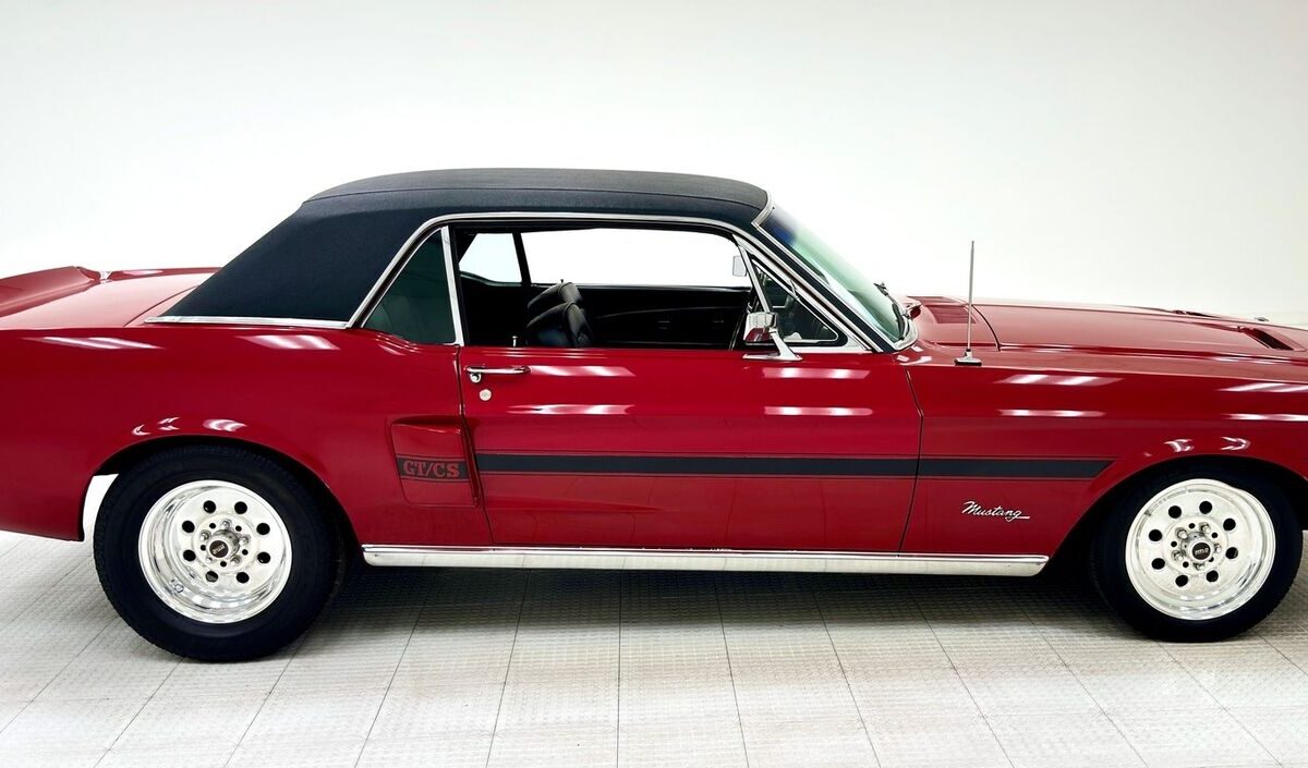 Ford-Mustang-1968-5