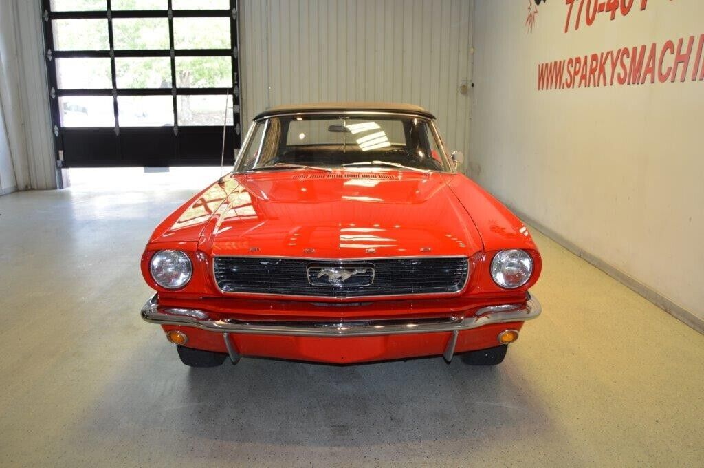 Ford-Mustang-Cabriolet-1966-2