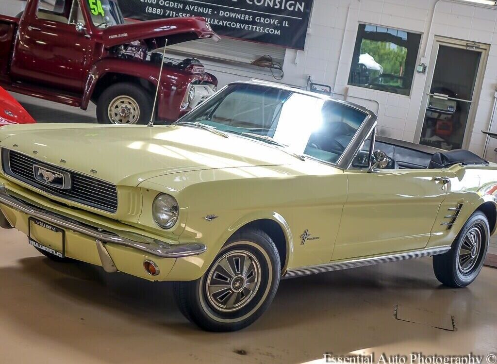 Ford-Mustang-Cabriolet-1966-4