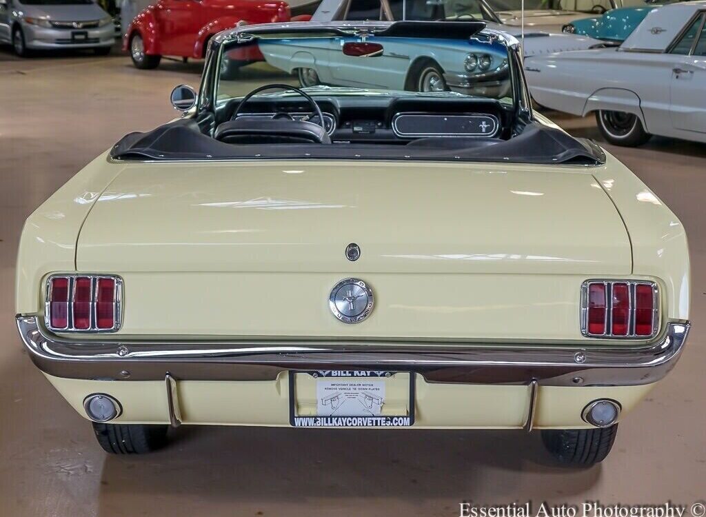 Ford-Mustang-Cabriolet-1966-7