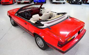 Ford-Mustang-Cabriolet-1984-17