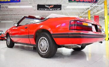 Ford-Mustang-Cabriolet-1984-18