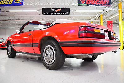 Ford-Mustang-Cabriolet-1984-18