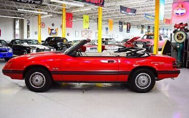 Ford-Mustang-Cabriolet-1984-19