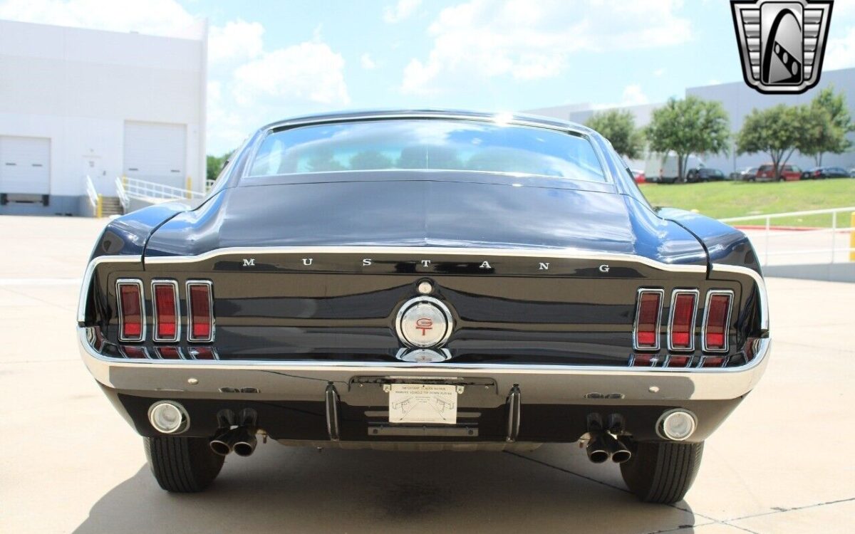 Ford-Mustang-Coupe-1968-6