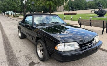 Ford-Mustang-convertible-1989-4