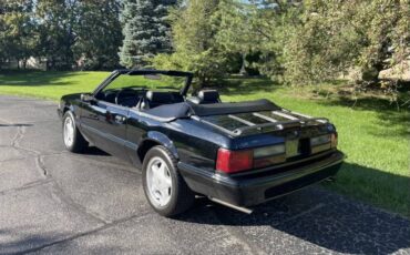 Ford-Mustang-convertible-1992-4