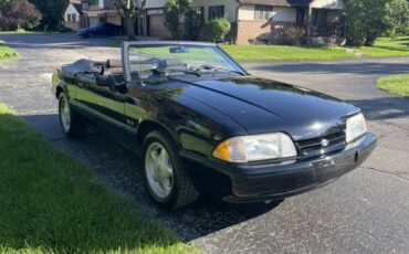 Ford-Mustang-convertible-1992-5