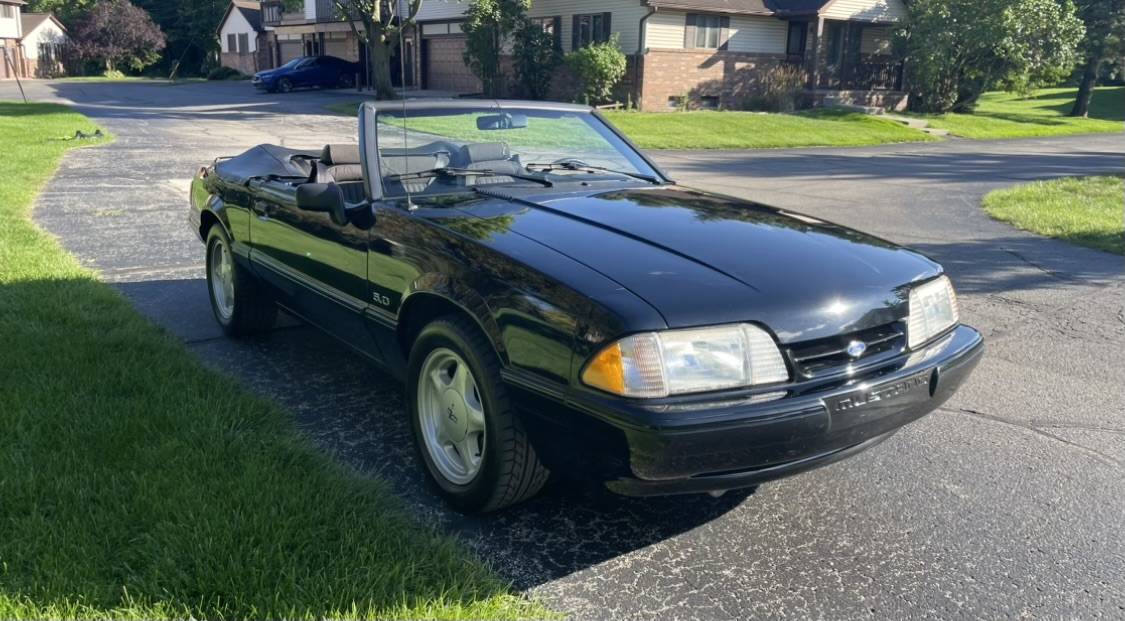 Ford-Mustang-convertible-1992-5