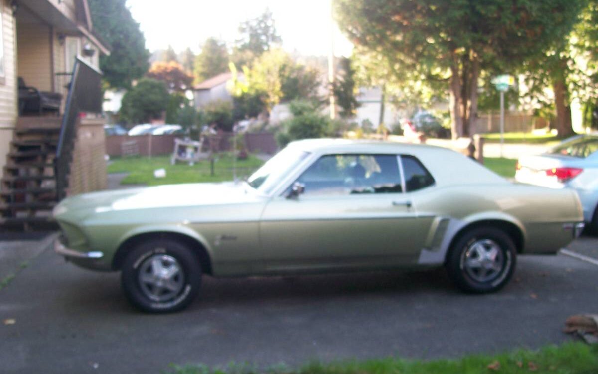 Ford-Mustang-coupe-1969-11