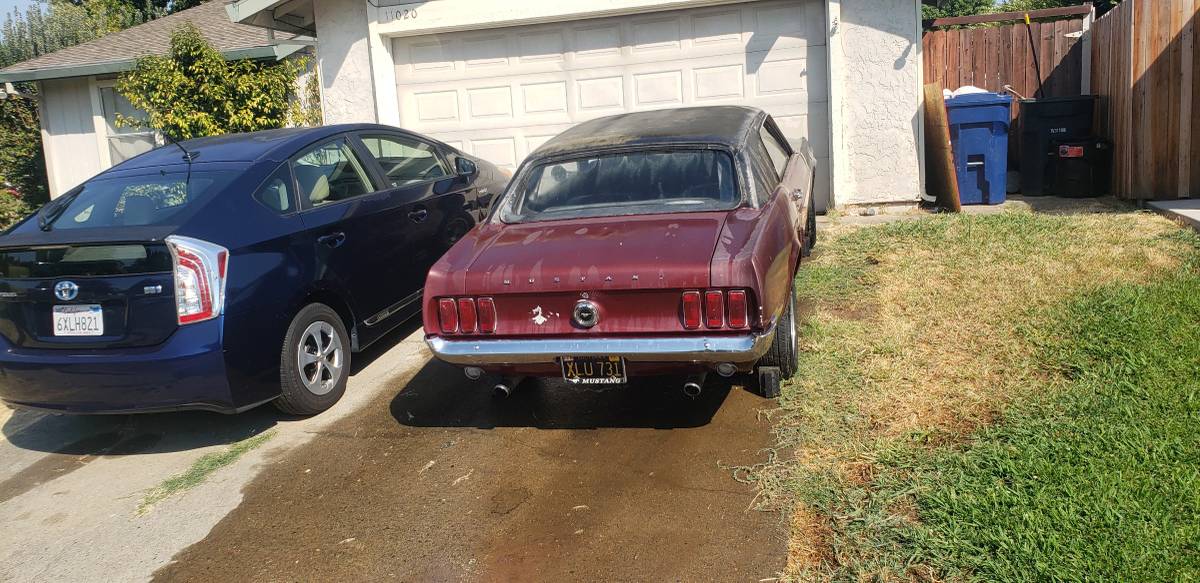 Ford-Mustang-coupe-1969-4