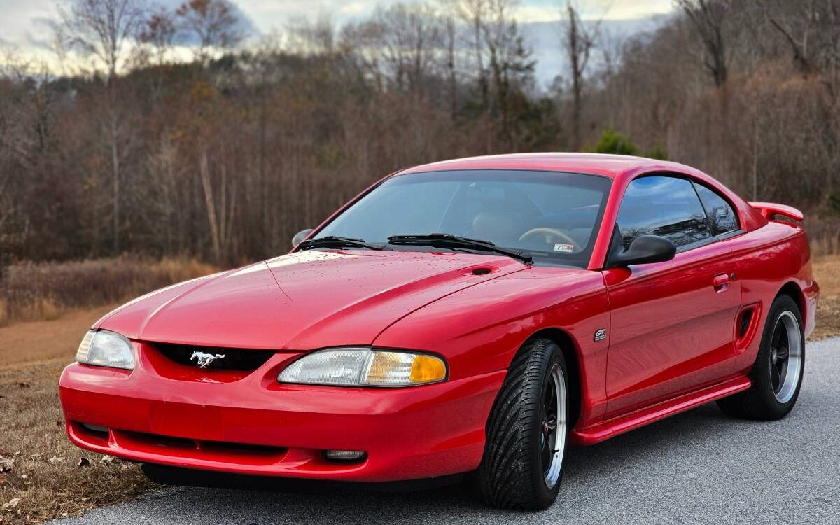 Ford-Mustang-gt-1994-1