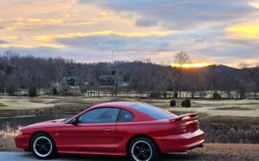 Ford-Mustang-gt-1994-5