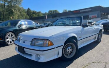 Ford-Mustang-gt-convertible-1987-15