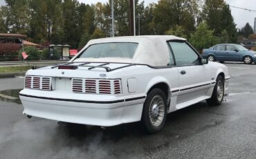 Ford-Mustang-gt-convertible-1987