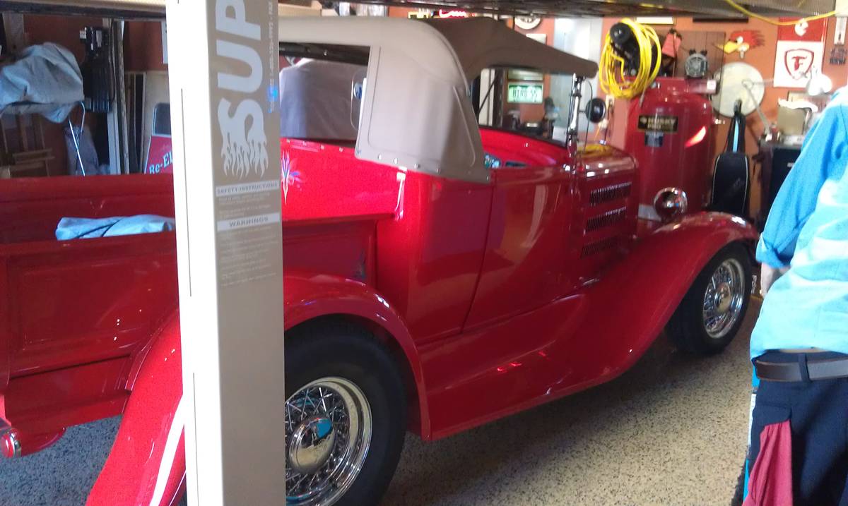 Ford-Roadster-pickup-1930-2