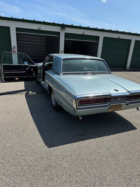 Ford-Thunderbird-coupe-1966-11