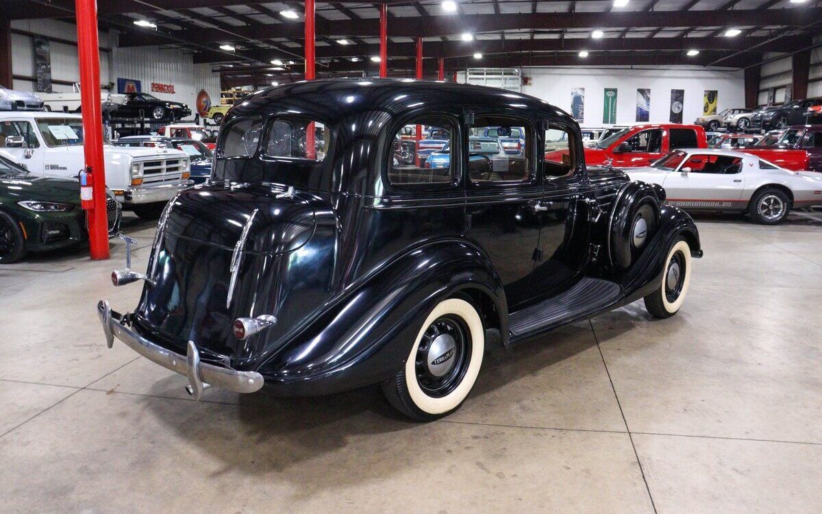 Hudson-Terraplane-Berline-1935-7