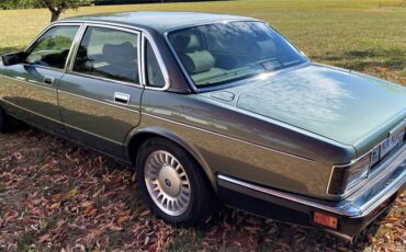 Jaguar-Xj12-1994-3