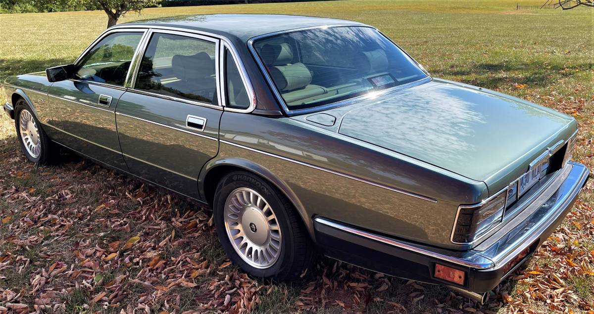 Jaguar-Xj12-1994-3