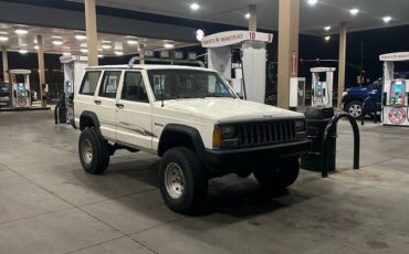 Jeep-Cherokee-1986-1