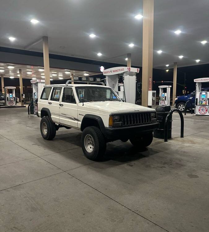 Jeep-Cherokee-1986-1