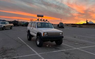 Jeep-Cherokee-1986-6