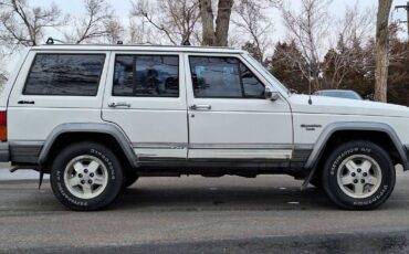 Jeep-Cherokee-1988-2