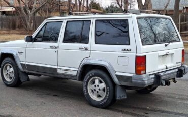 Jeep-Cherokee-1988-5