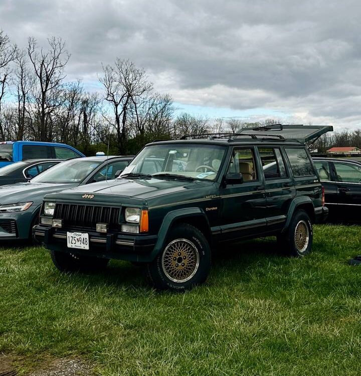 Jeep-Cherokee-1991-14