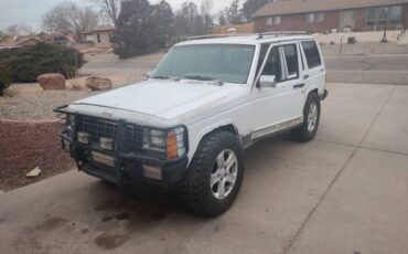 Jeep-Cherokee-laredo-1990-1