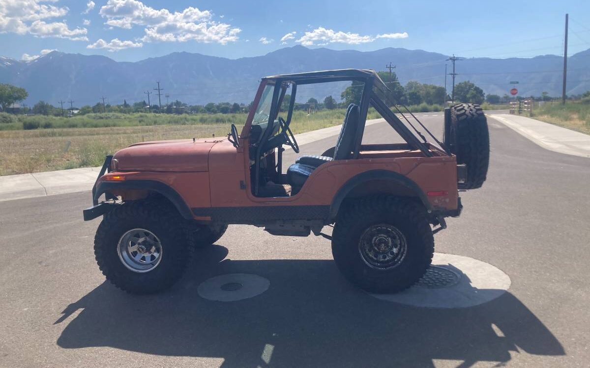 Jeep-Cj5-1976-7