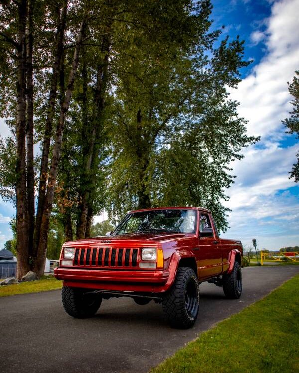 Jeep-Comanche-1987-11