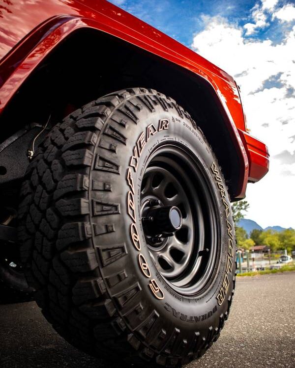 Jeep-Comanche-1987-6