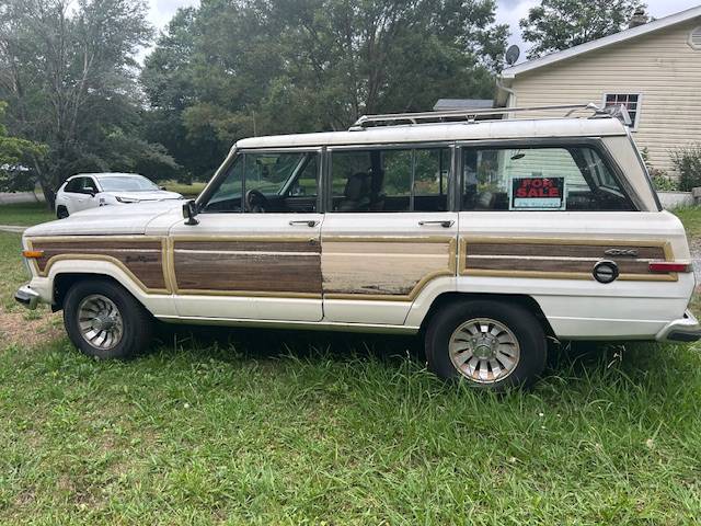 Jeep-Wagoneer-1978-4