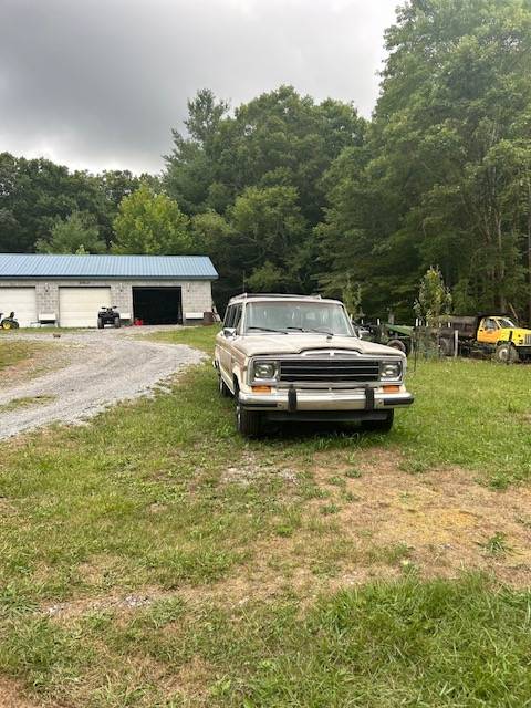 Jeep-Wagoneer-1978-7