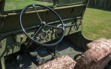 Jeep-Willys-1945-2