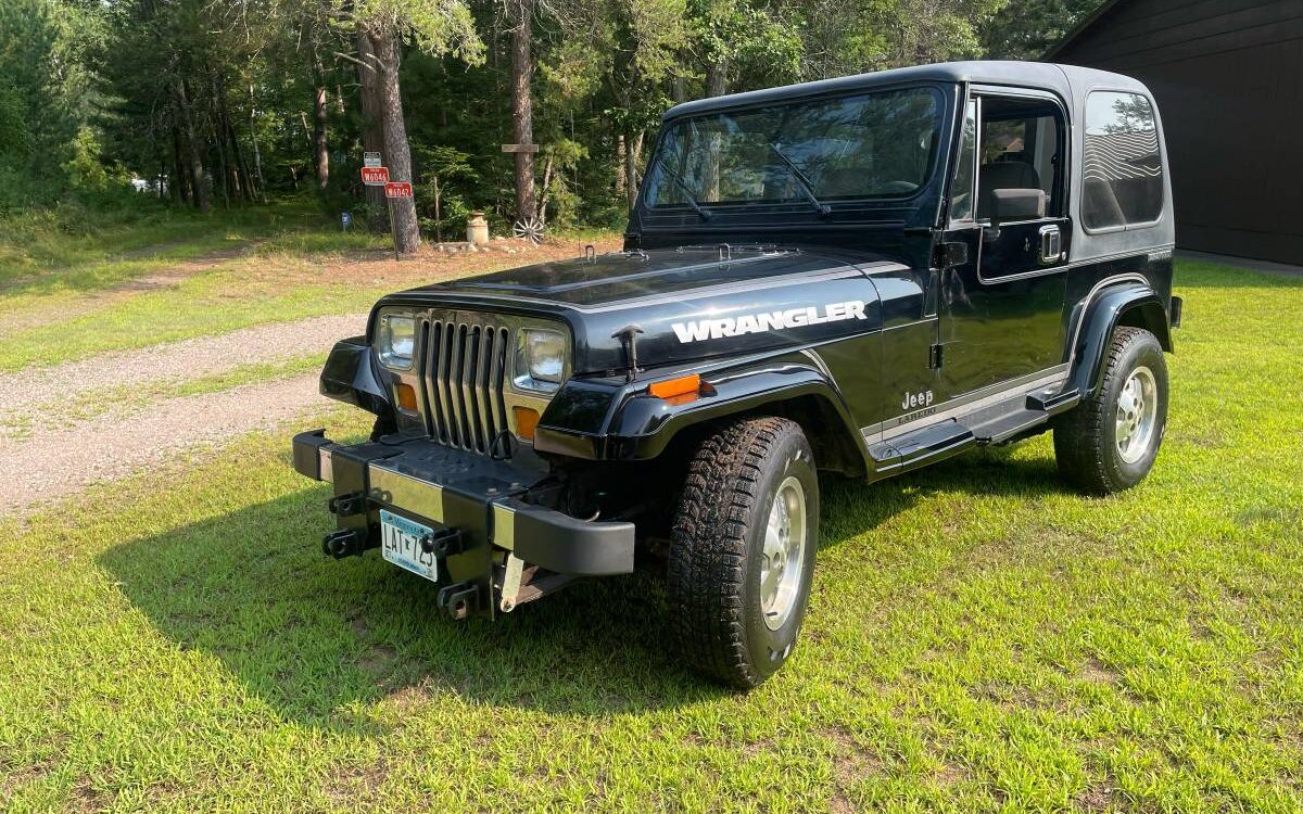 Jeep-Wrangler-1988