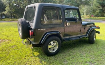 Jeep-Wrangler-1988-4