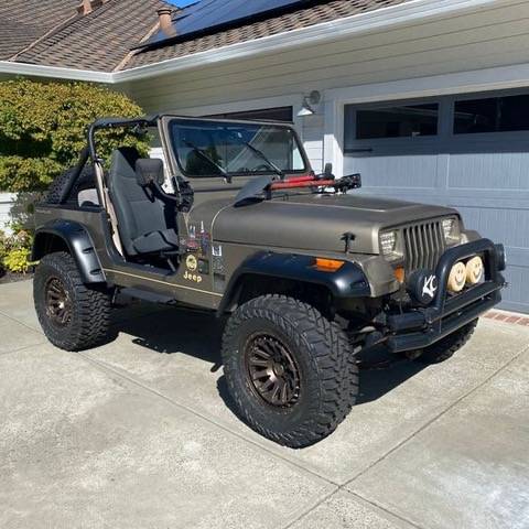 Jeep-Wrangler-1990-4