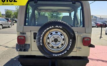 Jeep-Wrangler-s-1989-7