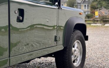 Land-rover-Defender-90-1994-5