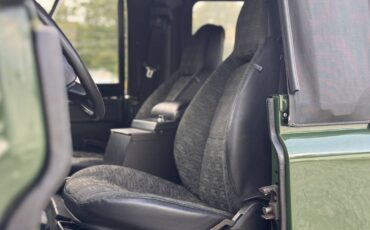 Land-rover-Defender-90-1994-6